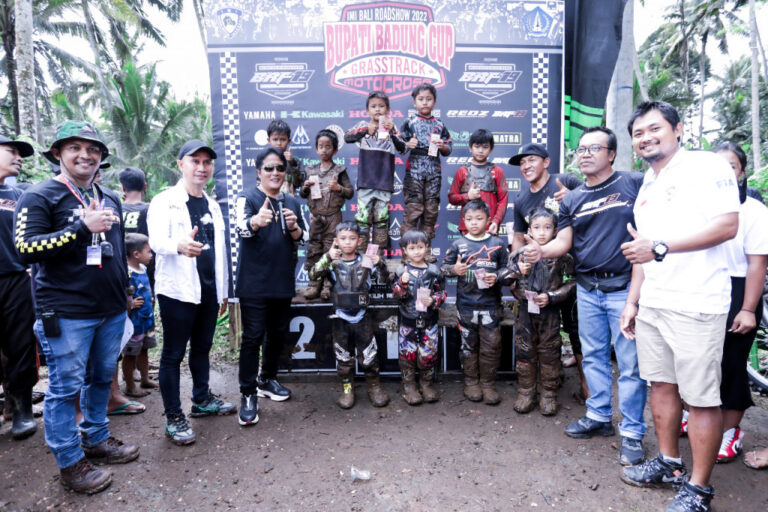 Bupati Badung Cup Motocross Grasstrack IMI Bali Road Show – Saling Mendukung Antara Pemerintah dan Atlit Menuju Perolehan Prestasi.