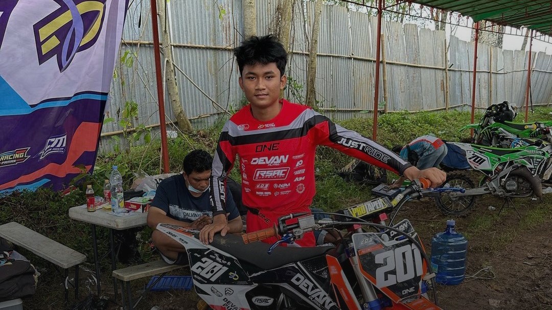 Sore Ini Aldo Bilkis, Pembalap asal Jambi, Jalani Operasi  Patah Tulang
