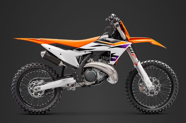Digadang-gadang Jadi Motocross Paling Menarik Saat Ini, Intip Fitur dan Spesifikasi KTM 300 SX Fuel-Injection 2-Stroke
