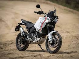 Nikmati Sensasi Berkendara ala Reli Dakar dengan Ducati DesertX yang Punya Konsep Retro Enduro, Ini Spesifikasinya