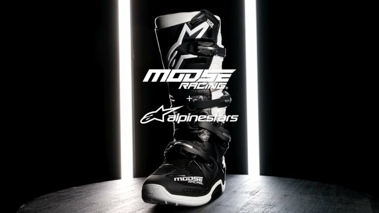 Kolaborasi Alpinestars dengan Moose Racing Hadirkan Sepatu Boots Eksklusif