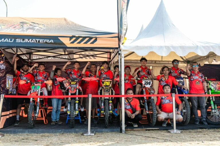Johny Pranata Tangani Pembalap Lintas Generasi, Kini Giliran Squad Team76 Harimau Sumatera