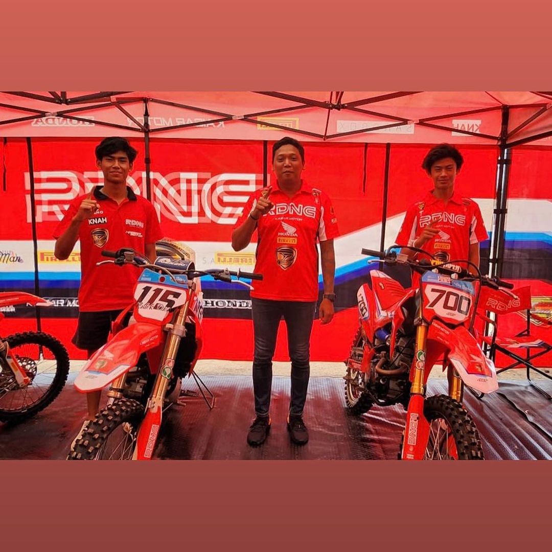 Tim RDNG Gandeng I Kadek Ocha dan I Made Ony untuk Musim Kompetisi Grasstrack 2024