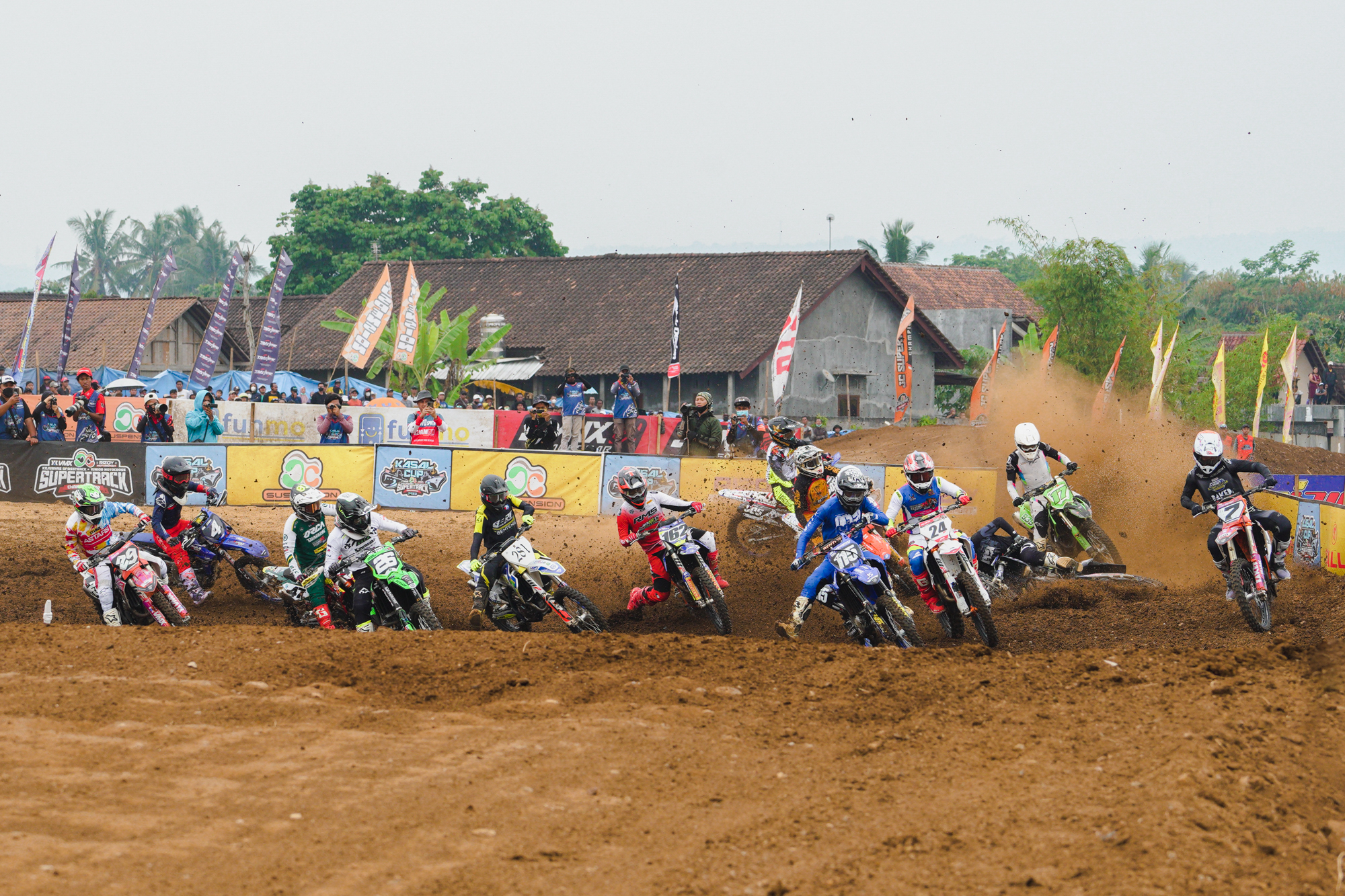70 Pembalap dari 11 Tim Nasional Dipastikan Siap Meramaikan Gelaran Lombok Sumbawa Motocross Competition 2023