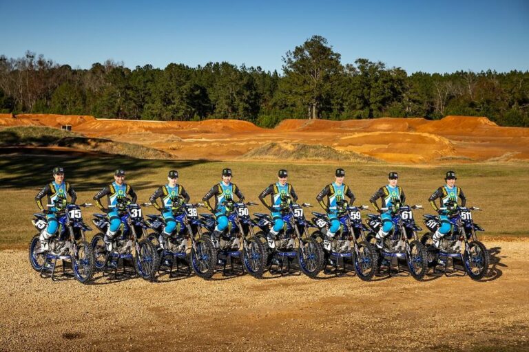 Lineup Kuat 8 Pembalap Monster Energy Yamaha Star Racing di Kelas 250cc untuk Musim 2024