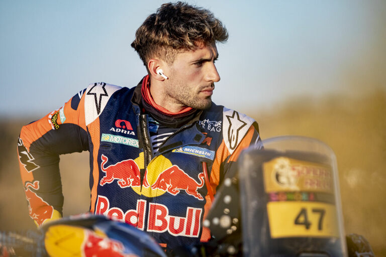 Penalti terhadap Lawan Untungkan Pembalap KTM Ini di Etape 3 Reli Dakar 2024