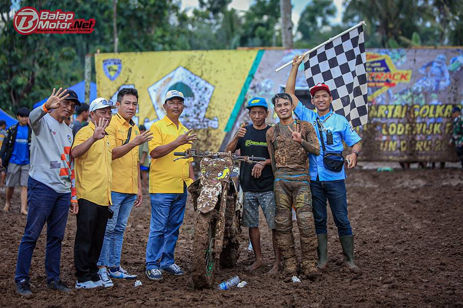 Perdana Balap Lagi setelah Vakum 4 Tahun, Tim Berkah Sari Karya Langsung Torehkan Hasil Mentereng di Lampung