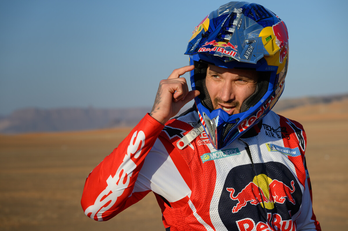 Sam Sunderland Terpaksa Keluar dari Reli Dakar 2024, Oli Mesinnya Kering