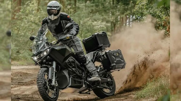 Zero Motorcycles Meluncurkan Edisi DSR/X Black Forest, Negara Mana yang Kebagian Pertama Kali Motor Listrik Ini?