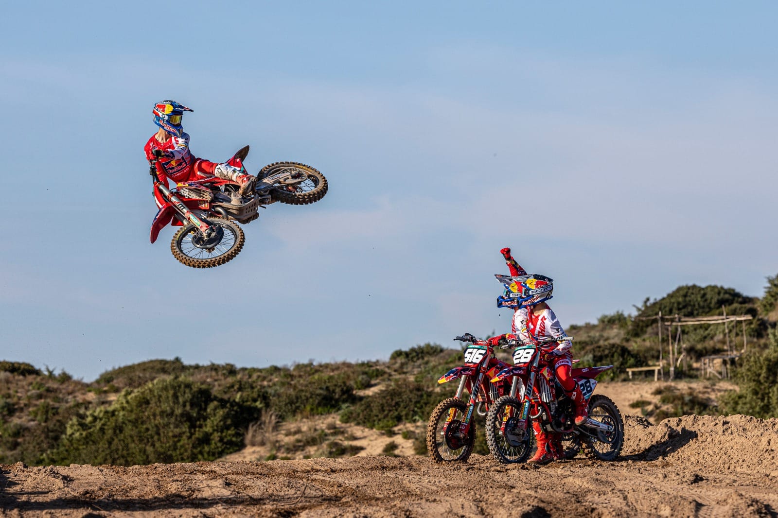 Trio Maut Red Bull GASGAS Factory Racing Ingin Pertahankan Gelar Juara dan Naik Level di MXGP 2024