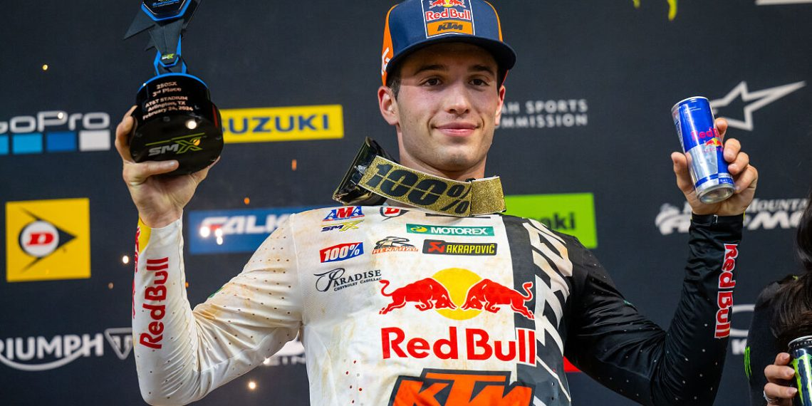 Sempat Juara Dunia MX2 2 Kali, Tom Vialle Akhirnya Raih Podium Pertama AMA Supercross 2024