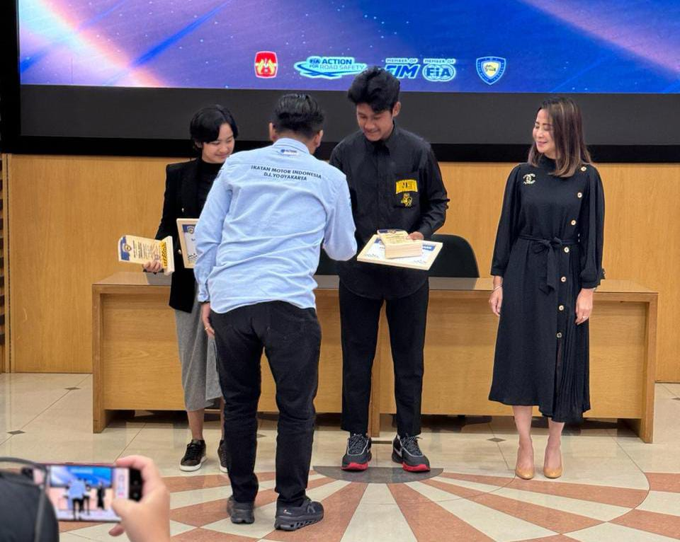 Angga “Orel” Lubis Mendapat Penghargaan IMI Yogyakarta Award 2024, Termotivasi untuk Semakin Tingkatkan Prestasi