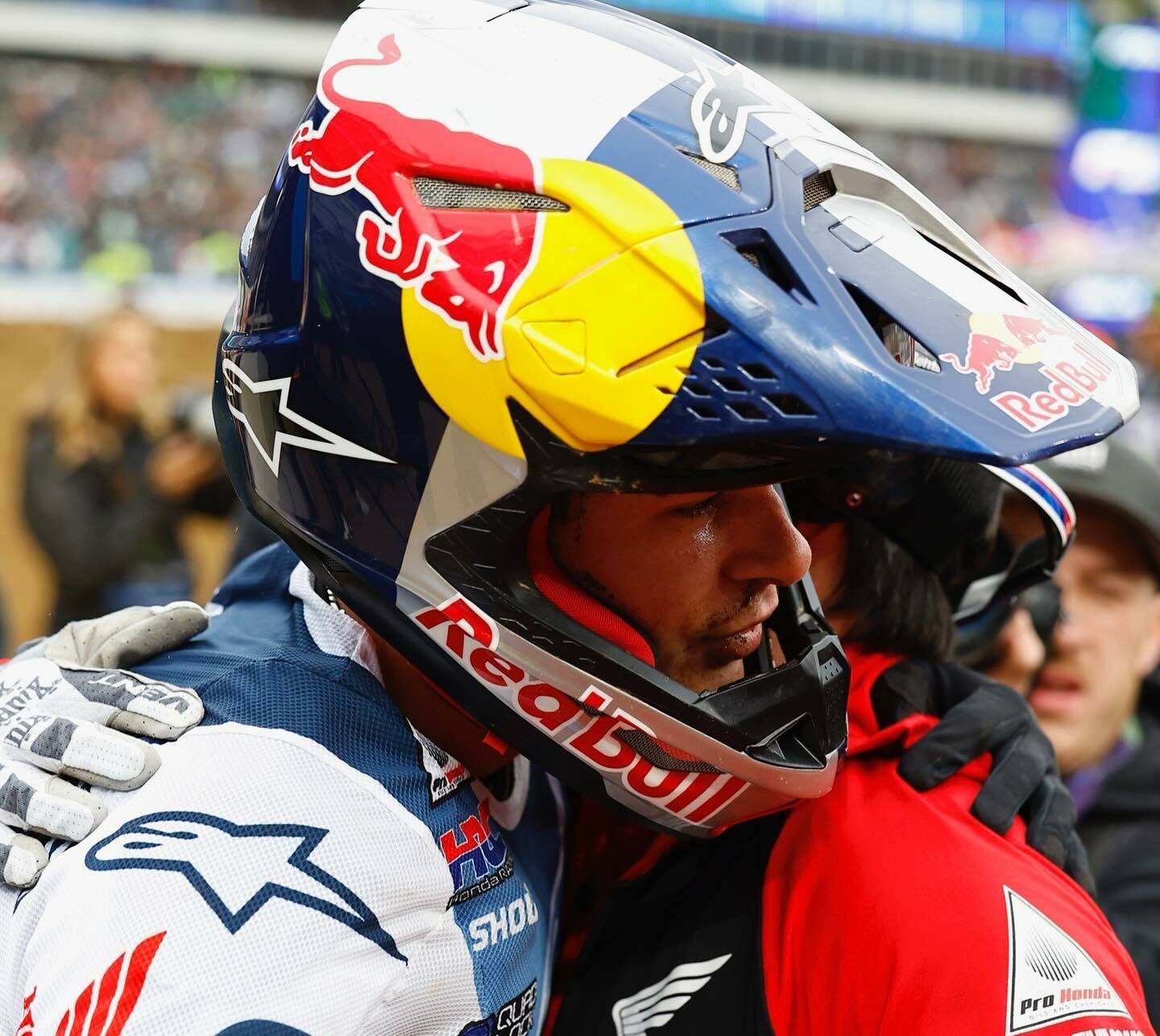 Jett Lawrence Rebut Kemenangan Supercross, Semakin Jauh Meninggalkan Cooper Webb dalam Perebutan Poin