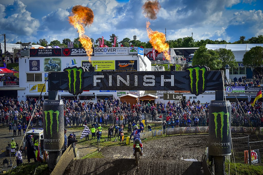 Romain Febvre Unggul di Qualifying Race MXGP Prancis, Bagaimana Posisi Prado dan Gasjer?