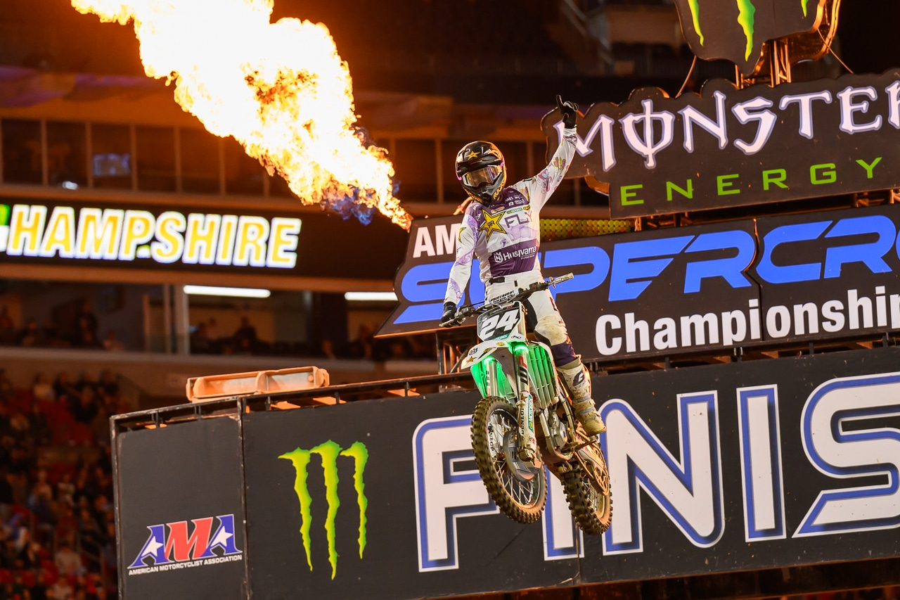 Kejayaan Baru, RJ Hampshire dan Tom Vialle Juara  250SX AMA Supercross 2024