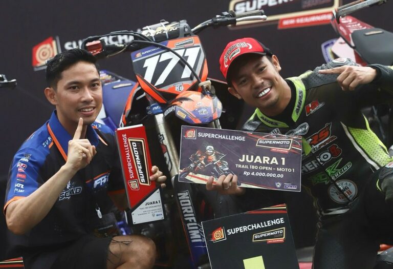 Gantikan Farudila Adam, Reynaldi Pradhana Catat Hasil Impresif di Superchallenge Supermoto Race Semarang
