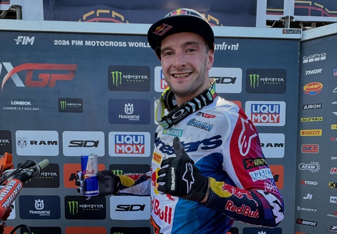 Jeffrey Herlings Menang Telak di Seri 2 MXGP Lombok, Tim Gajser Mengekor di Belakang