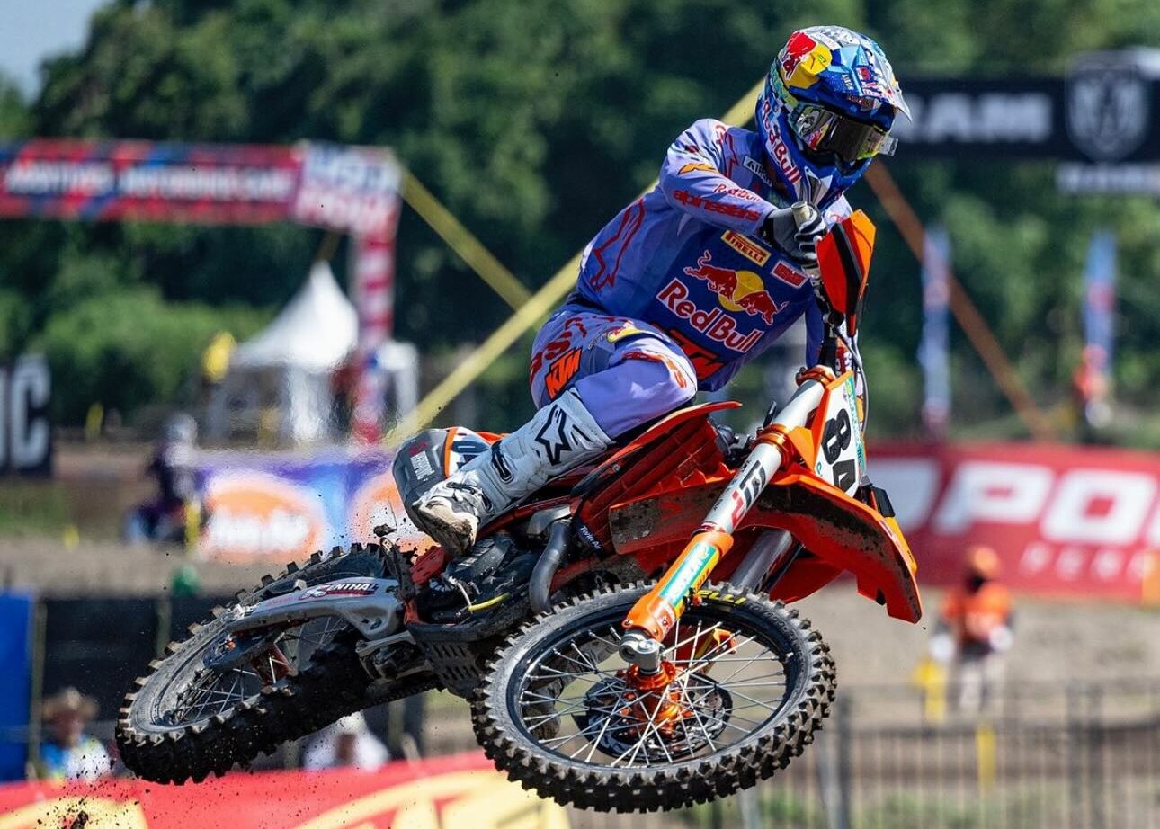 MXGP dengan Jumlah Peserta Terbanyak Akan Berlangsung Akhir Pekan Ini, Sirkuit Loket Menjanjikan Keseruan dengan Comeback-nya Beberapa Pembalap