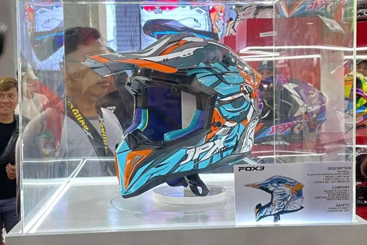 JPX Luncurkan Seri Terbaru Helm untuk Off-Road, Berat Cuma 1,4 KG dan Ada Slot untuk Interkom