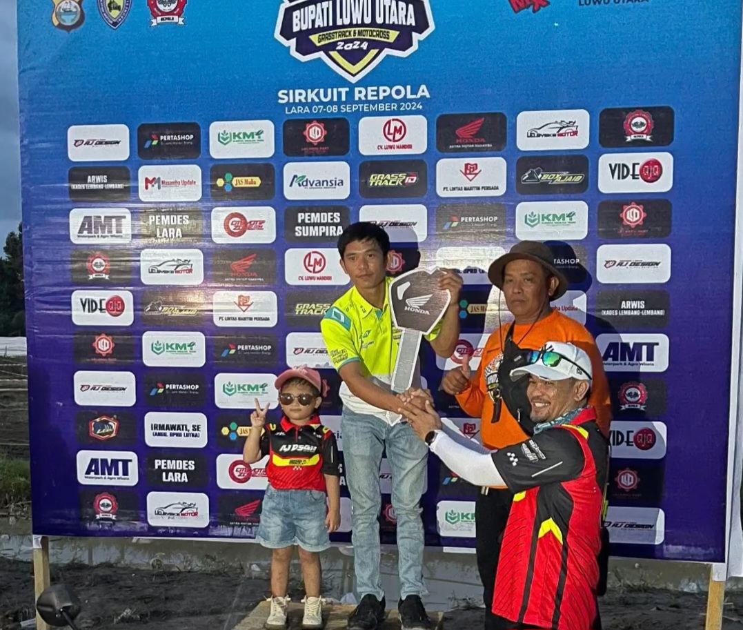 Pertarungan Sengit di Bupati Luwu Utara Cup Grasstrack-Motocross 2024, Angga Sapurede Pulang Bawa Motor