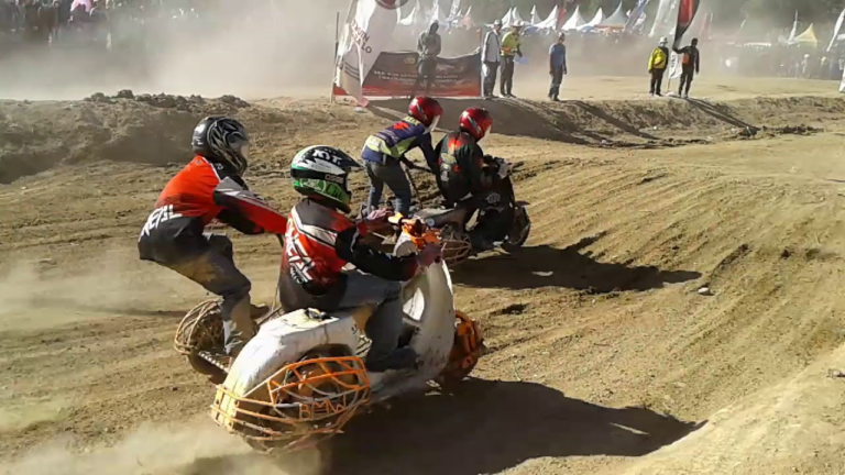 Ada Becak Cross dan Dihadiri Pembalap Terkenal! Jangan Lewatkan Pinang Dame Motocross Grasstrack 2024 Akhir Pekan Ini