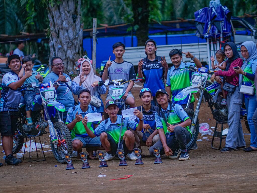 AKRT Ft. RAP Bersama Pembalap Felix Aja Targetkan Juara Umum Series di Mukomuko Supertrack Championship 