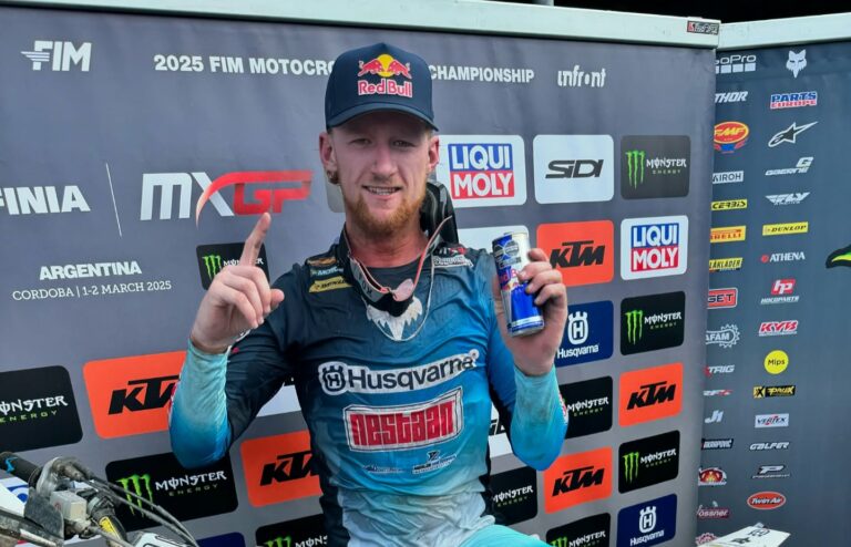 Seri Pembuka Kejuaraan Dunia MX2: Kemenangan Kay de Wolf, Comeback Heroik Liam Everts