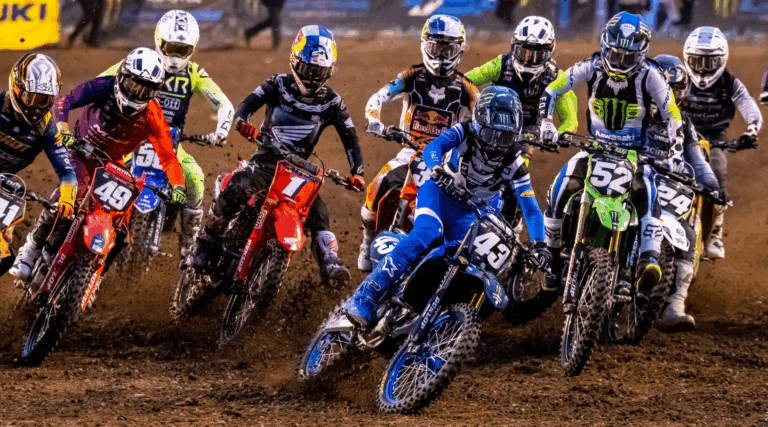 Jangan Heran! Ini Alasan Pembalap Motocross Merunduk Saat Start, Ada Ilmu Fisikanya