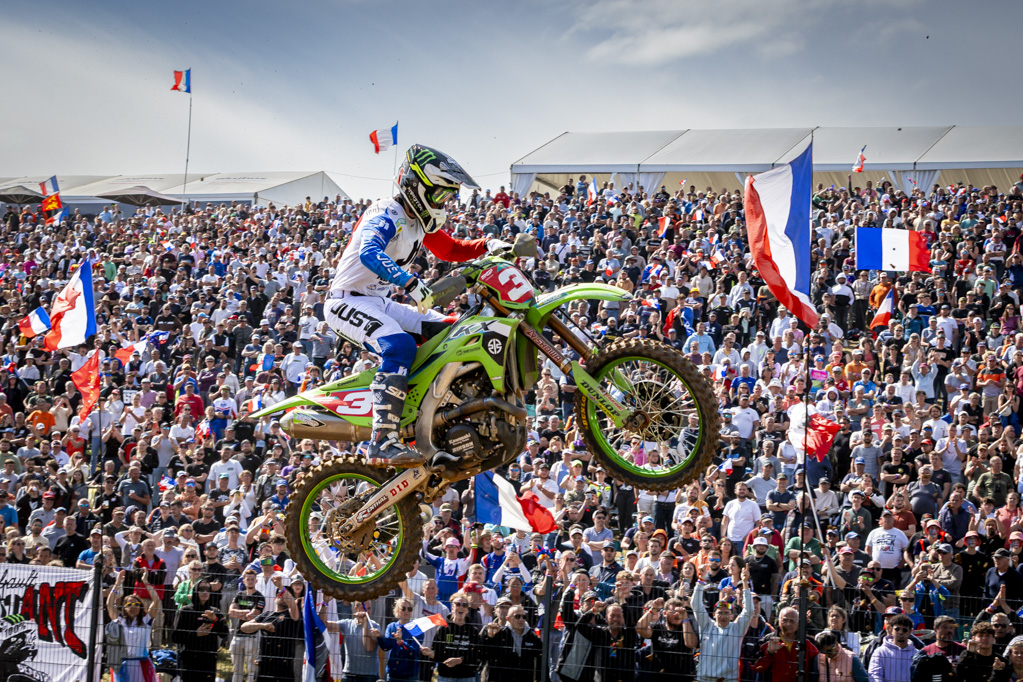 Romain Febvre Taklukkan MXGP Prancis, sementara KTM Sapu Bersih MX2