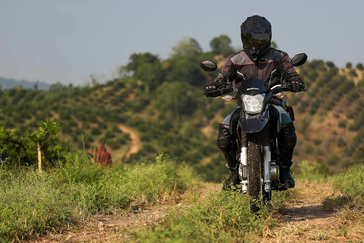 Motor Adventure 150cc Pertama yang Ber-ABS:  Intip Kejutan Suzuki DR150 FI ABS, Harganya Sedikit Melebihi NMAX Turbo