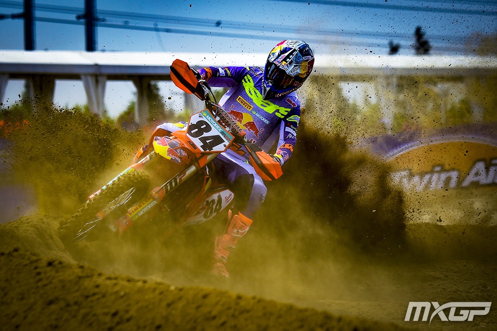 Tim Red Bull KTM Sapu Bersih Podium MXGP China, Herlings dan Sacha Coenen Jadi Bintang