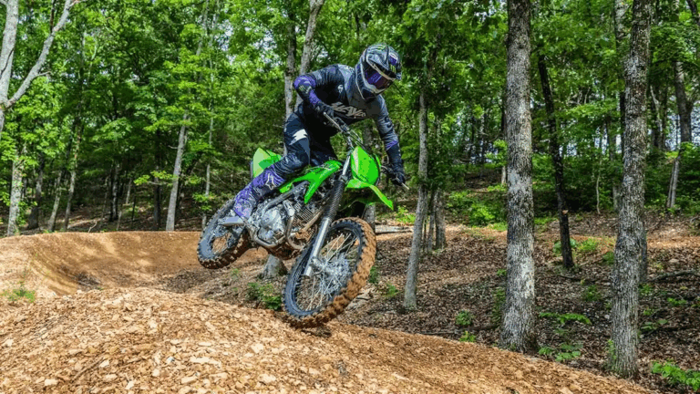 Ternyata, Ini Alasan Kenapa Motor Trail Populer Kawasaki Dinamakan KLX