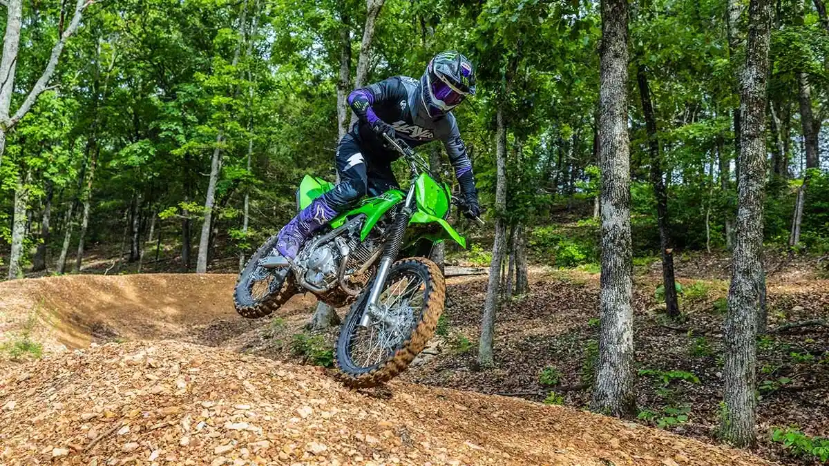 Ternyata, Ini Alasan Kenapa Motor Trail Populer Kawasaki Dinamakan KLX