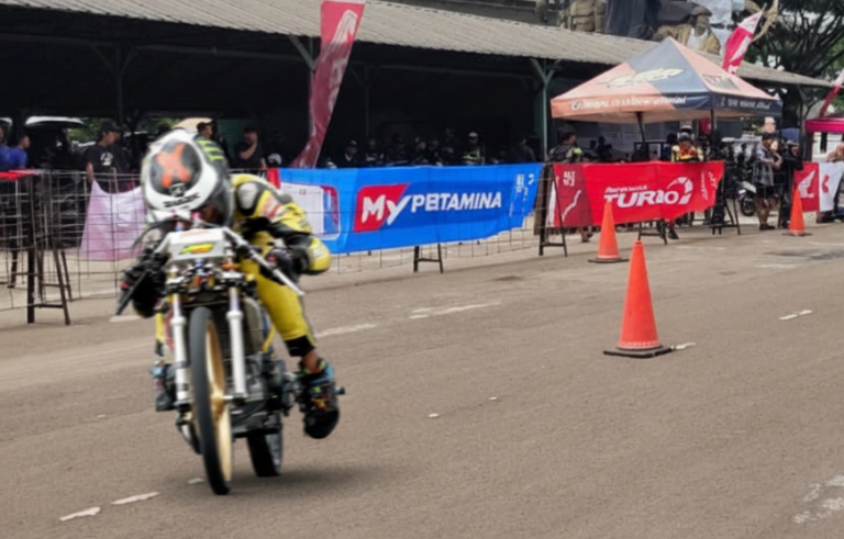 Turbo Mode ON! Pertamina Hidupkan Kejurda Dragbike Jabar 2025 Lewat Pertamax Turbo & Super Apps MyPertamina