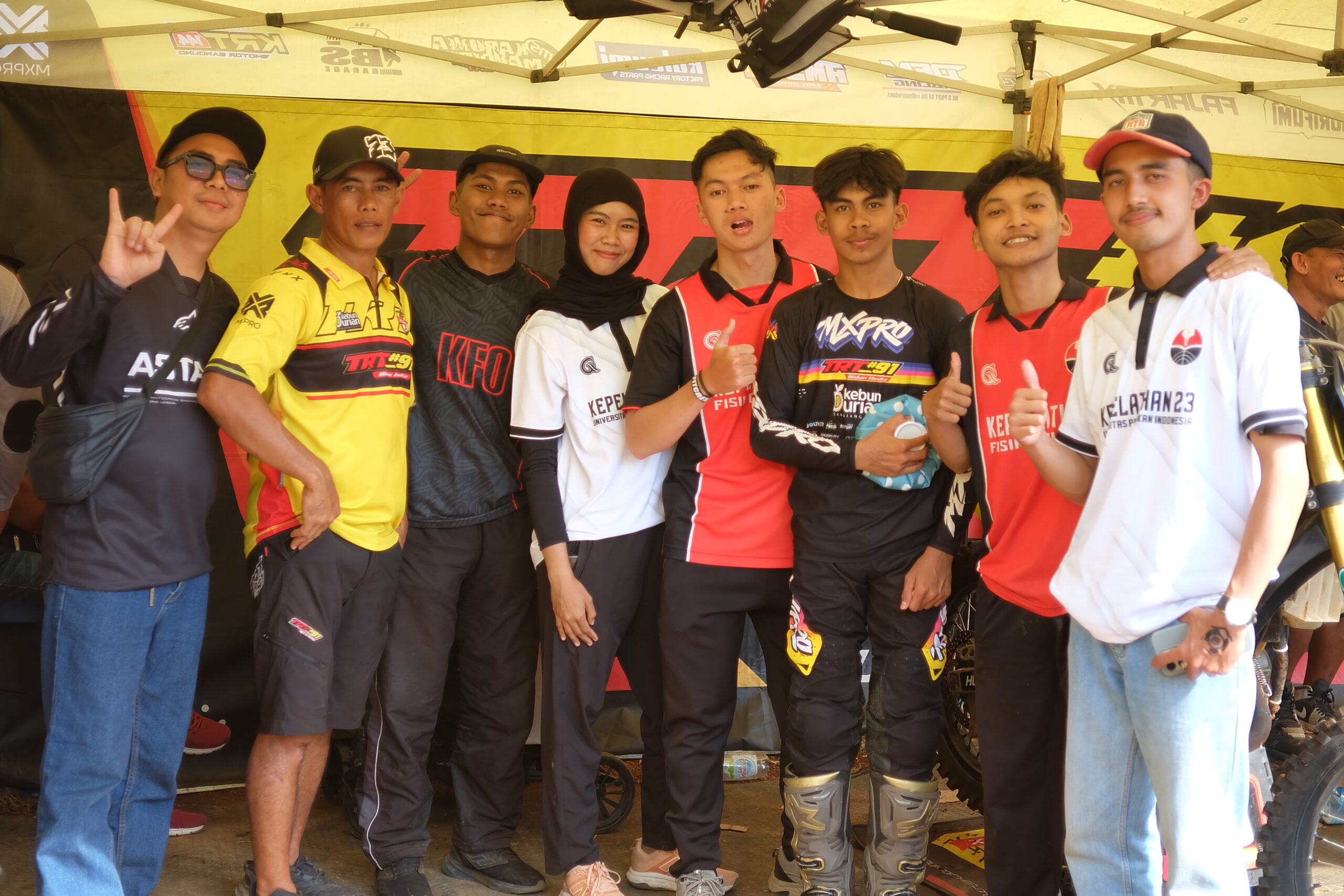 Analisis Cabang Olahraga Balap Motor Oleh Mahasiswa Kepelatihan Fisik Olahraga Pada Kejuaraan Nasional Motocross Round 3 tahun 2026 Di Sirkuit Cambora Sumedang